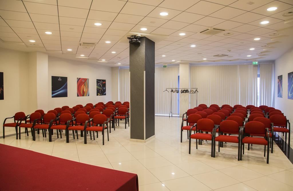 Best Western Hotel Class Lamezia 라메지아 테르메 외부 사진