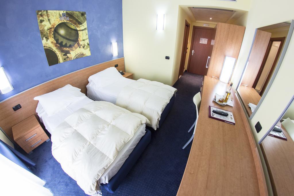 Best Western Hotel Class Lamezia 라메지아 테르메 외부 사진