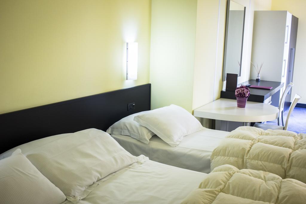 Best Western Hotel Class Lamezia 라메지아 테르메 외부 사진