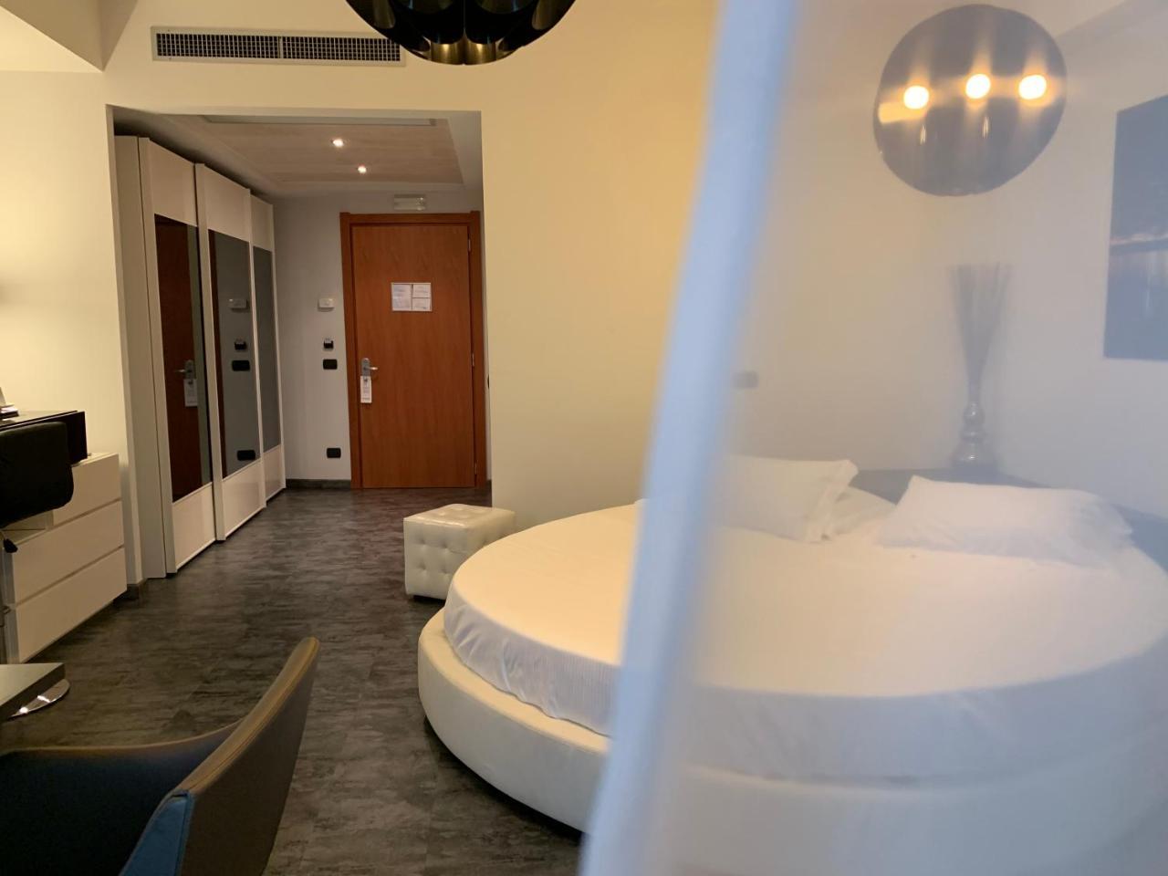 Best Western Hotel Class Lamezia 라메지아 테르메 외부 사진